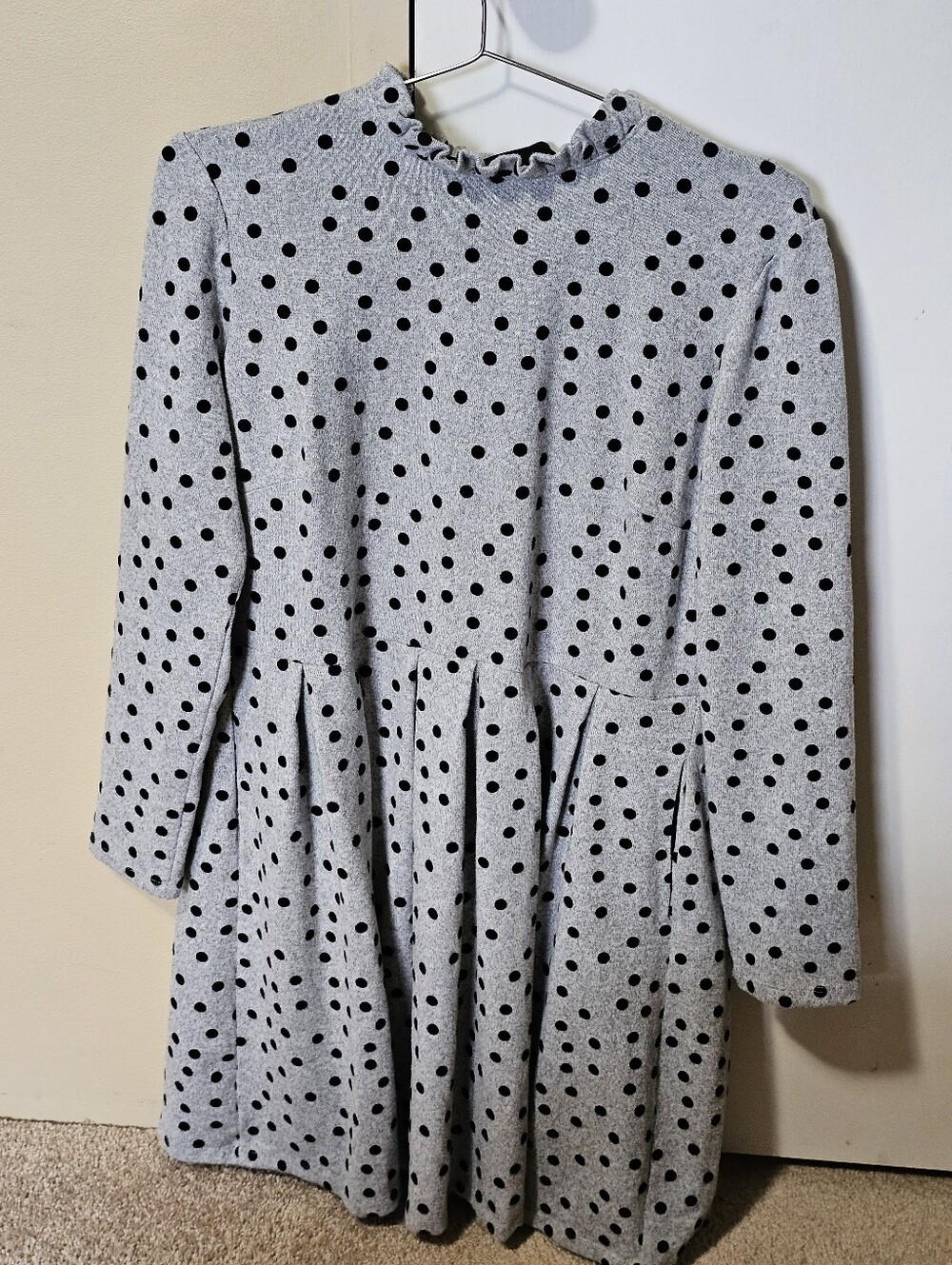 Girl's Gray with Black Polka Dot Dress - Isabel & Nina Brand - Size M Medium